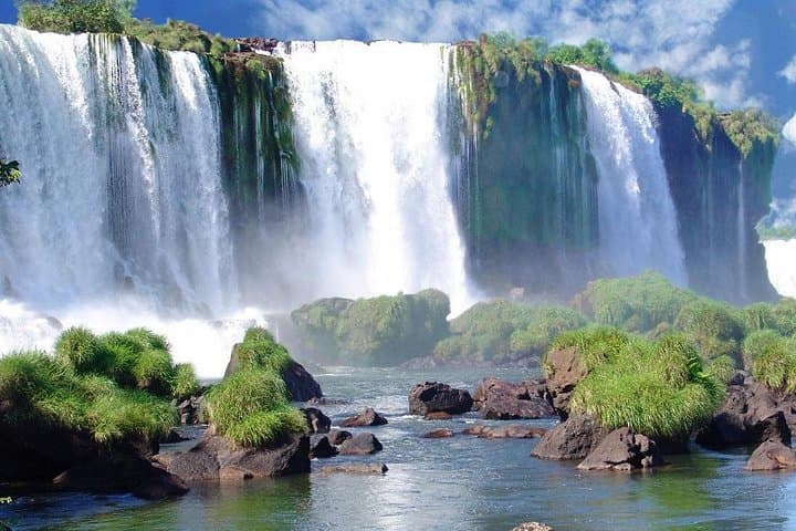Iguassu Falls Sightseeing Tour from Foz do Iguaçu: Brazilian-Side Views and Optional Argentine Extension photo 2