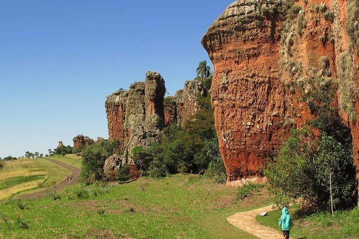 Vila Velha State Park Day Trip: Sandstone Formations, Lagoa Dourada & Witmarsum Colony from Curitiba