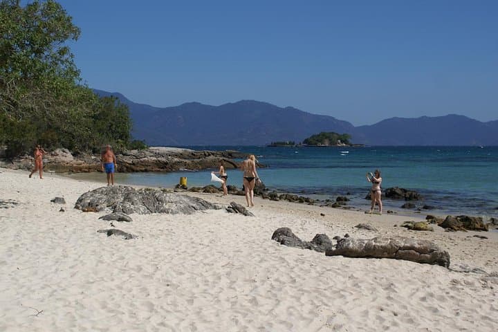 Angra dos Reis Island Hopping: Speedboat Tour from Ilha Grande photo 2