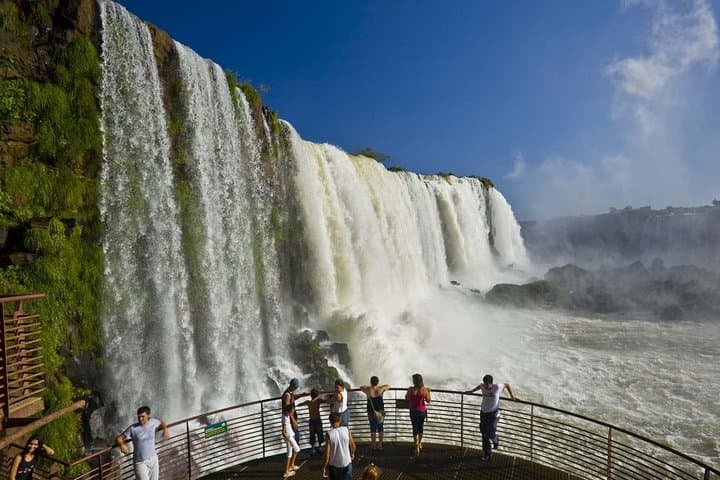Explore Iguazu from Both Sides: Shared Roundtrip Transfers Between Brazil & Argentina photo 2