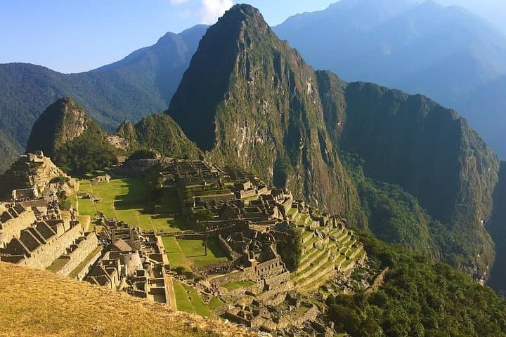 2-Day Sacred Valley & Machu Picchu: Train, Ruins, and Aguas Calientes Overnight photo 2