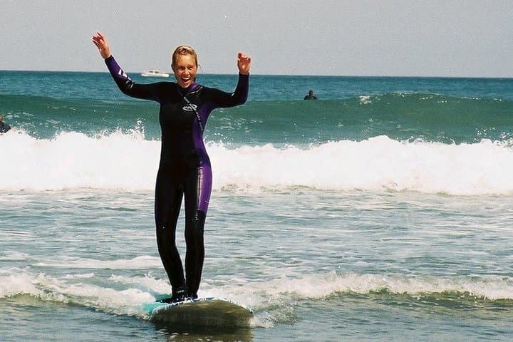 Beginner Surf Lesson Santa Cruz: 2.5-Hour Ocean Clinic for New Surfers photo 2