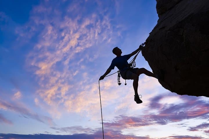 Castle Rock Level 2: Next-Step Outdoor Rock Climbing Clinic in the Santa Cruz Mountains