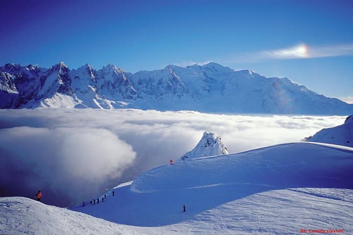 Chamonix Skiing Day Trip from Geneva: Ski the Mont Blanc Massif photo 2