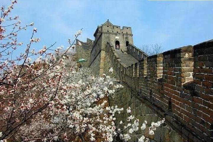Mutianyu Great Wall Layover from PEK: Private Transfer, Cable Car & Lunch photo 2