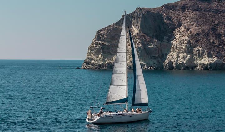 Morning Caldera Sailing Cruise: Santorini BBQ, Snorkel & Swim