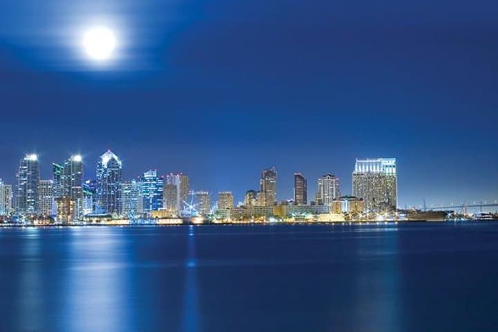 San Diego Dinner Cruise: Gourmet Yacht Dinner with Skyline & Coronado Views photo 4