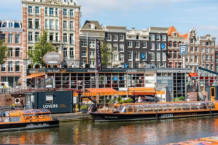 Hour-Long Amsterdam Canal Cruise: Glass-Top Sightseeing with Multilingual Audio Guide photo 3
