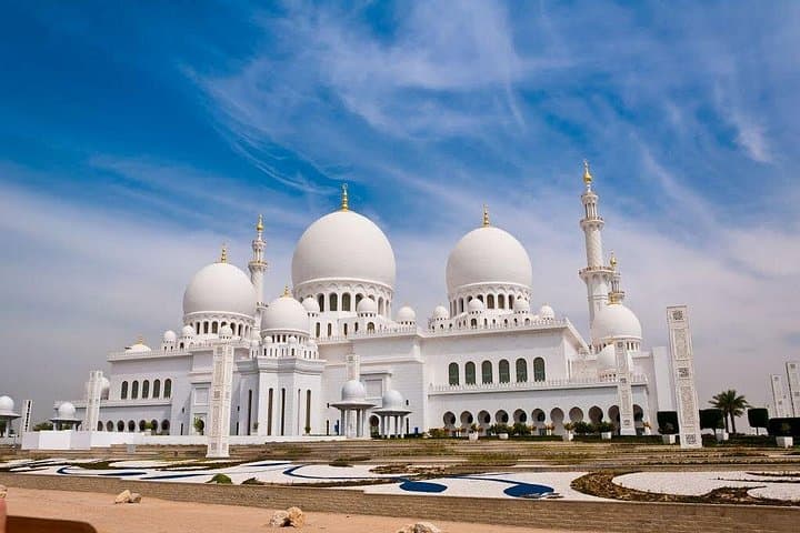 Abu Dhabi Grand Mosque and Ferrari World Day Tour from Dubai