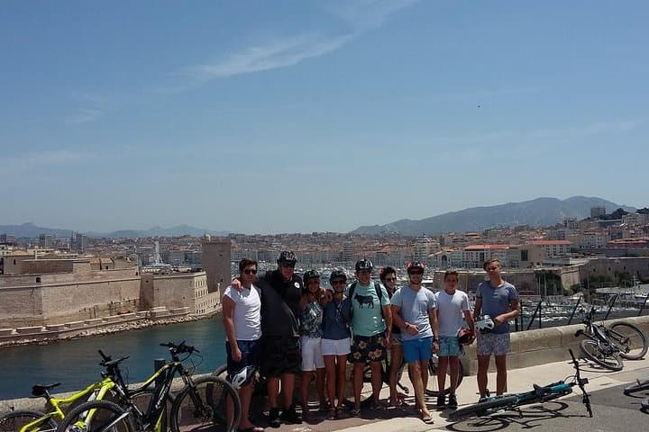 Marseille Seaside eBike Tour — Pointe Rouge to Notre-Dame de la Garde