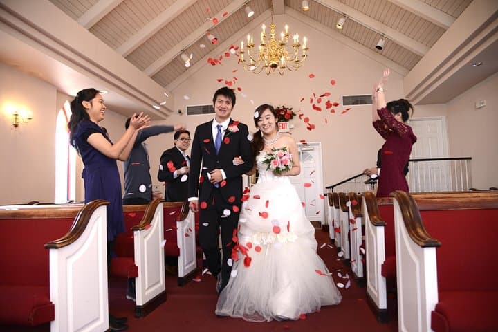 Intimate Las Vegas Chapel Wedding at A Special Memory Wedding Chapel photo 2