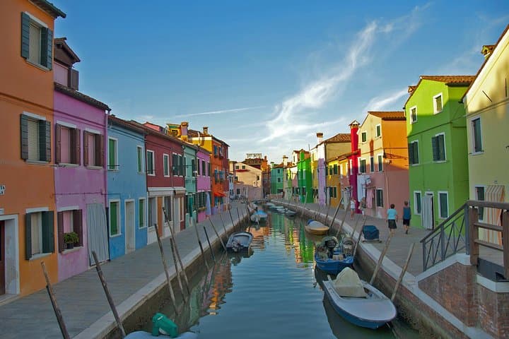 Full-Day Murano & Burano Tour with Panoramic Return via St. Mark's Basin