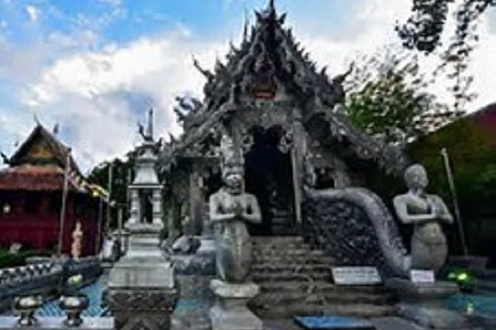 Chiang Mai Temples Tour with Private Mae Ping River Cruise photo 2