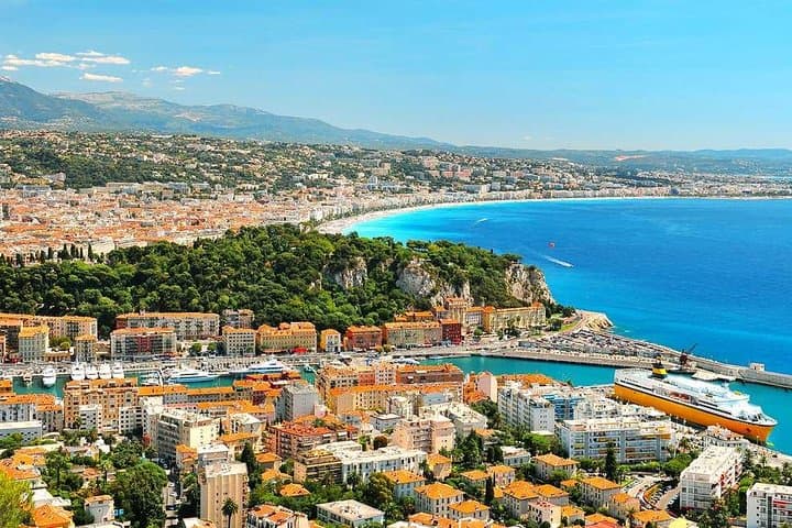 Half-Day Private Tour in Nice: Promenade, Cimiez & Old Town Highlights