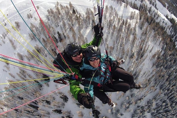 Jakobshorn Tandem Paragliding in Davos — Photos & Video Included photo 5