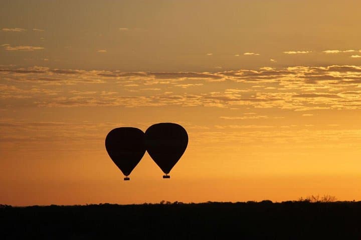 Sunrise Hot Air Balloon Over Alice Springs: Outback Flight & Wildlife Views photo 1