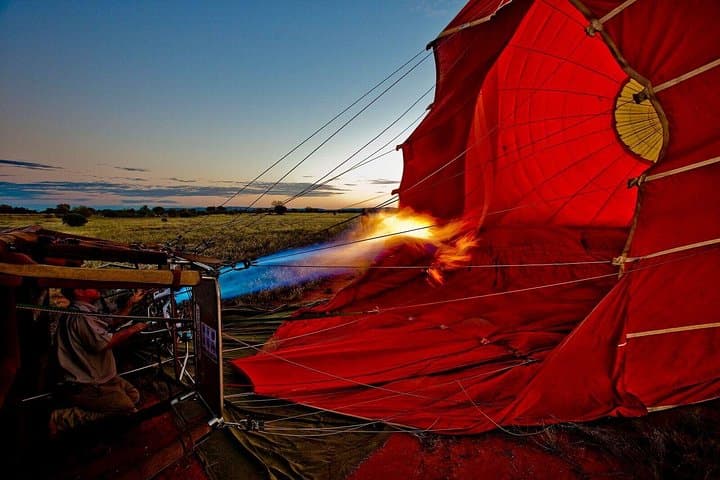 Sunrise Hot Air Balloon Over Alice Springs: Outback Flight & Wildlife Views photo 2