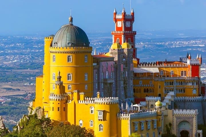 Sintra Full-Day Private Tour — Pena Palace, Quinta da Regaleira & Cabo da Roca