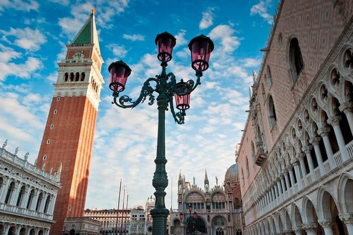 Private 4-Hour Venice Tour: Doge's Palace, St Mark's & Grand Canal Boat photo 1