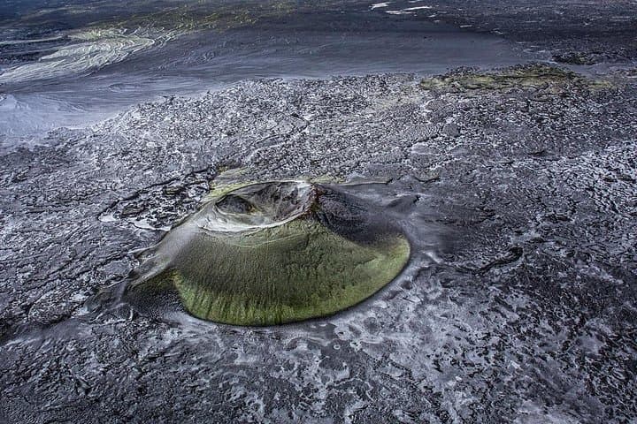 Flightseeing Over Laki Craters and Vatnajökull Highlands: A 50-Minute Aerial Expedition photo 2