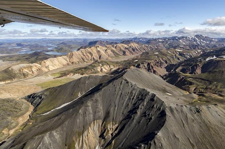 Ultimate Airplane Sightseeing Flight from Skaftafell: Landmannalaugar, Vatnajökull & Grímsvötn photo 2