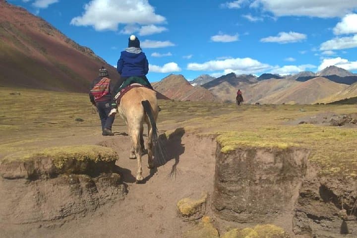 Horseback to Rainbow Mountain: Full-Day Vinicunca Tour from Cusco photo 3