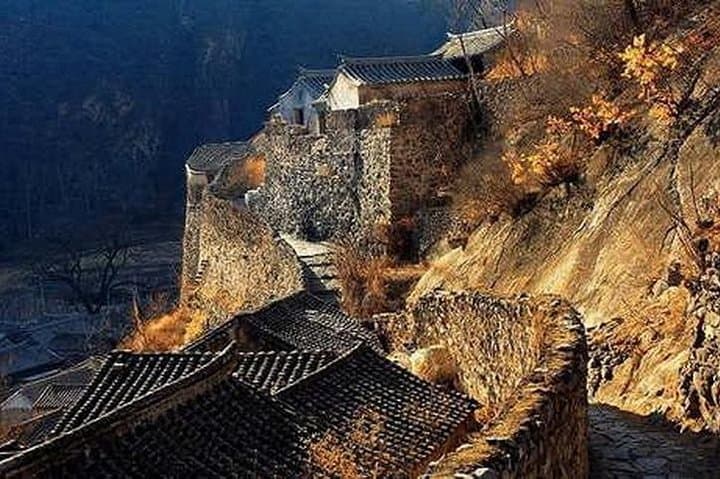 Cuandixia Day Trip from Beijing — Ming-Era Courtyards & Mountain Walks