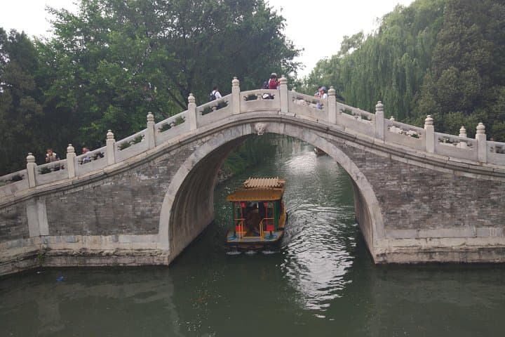 Beijing Panda House & Summer Palace Half-Day Private Tour: Pandas, Palace and Kunming Lake photo 4