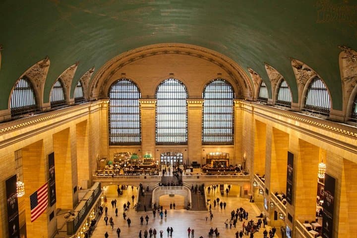 Inside Grand Central: Hidden Tennis Courts, Backwards Ceiling & Secret Bars Private Walking Tour
