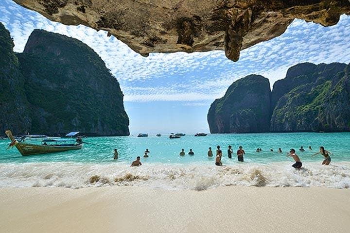 Phi Phi & Bamboo Islands Speedboat Tour from Phuket — Full-Day Snorkeling with Lunch
