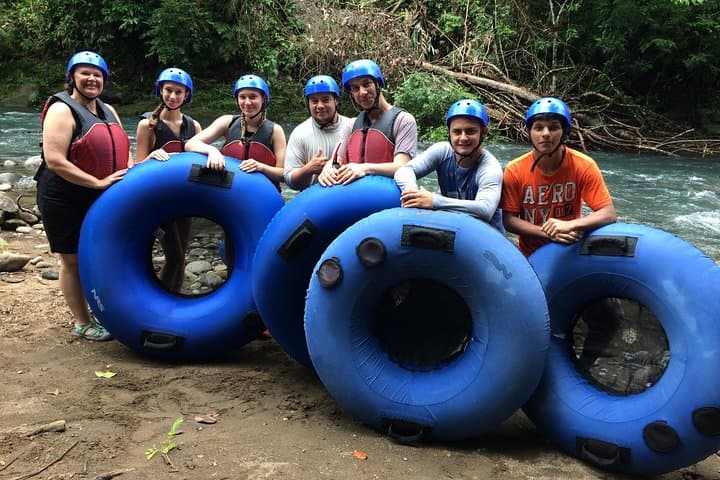 Rio Celeste Tubing: Blue River Float and Farm-to-Table Lunch in Costa Rica