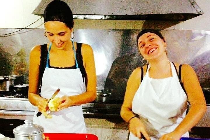 Rio Celeste Cooking Class & Tortilla Workshop with a Local Family near Bijagua