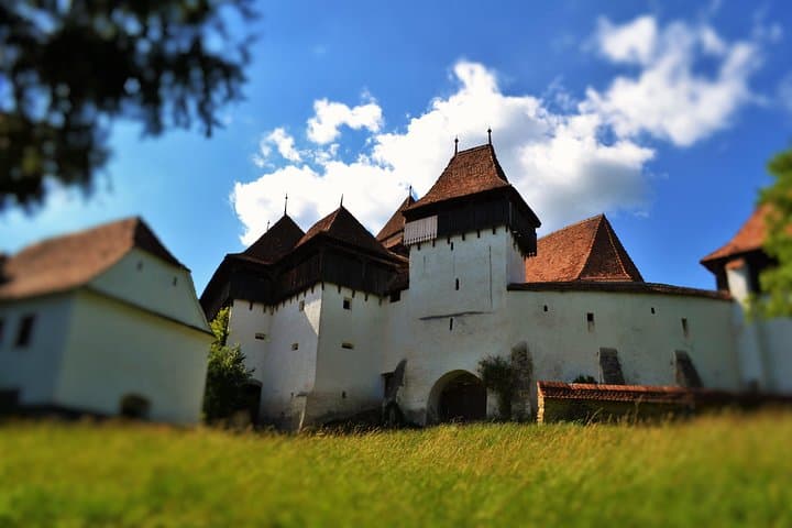 4-Day Private Transylvania Tour from Bucharest: Castles, Saxon Villages & Transfagarasan photo 4