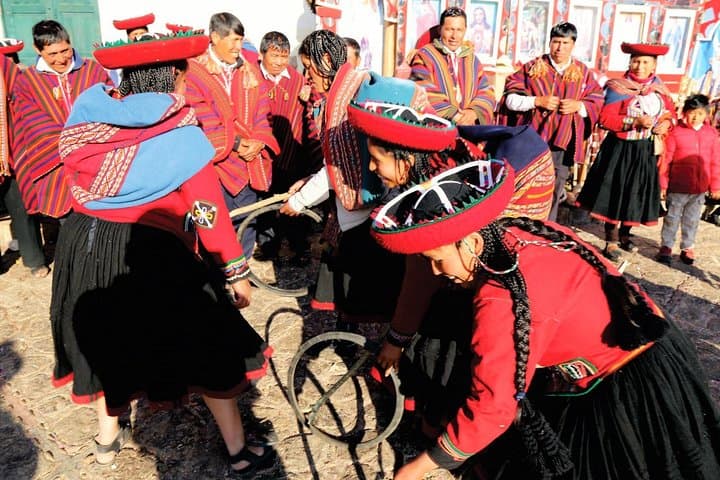 Sacred Valley Full-Day Tour from Cusco — Moray, Maras, Ollantaytambo & Pisac