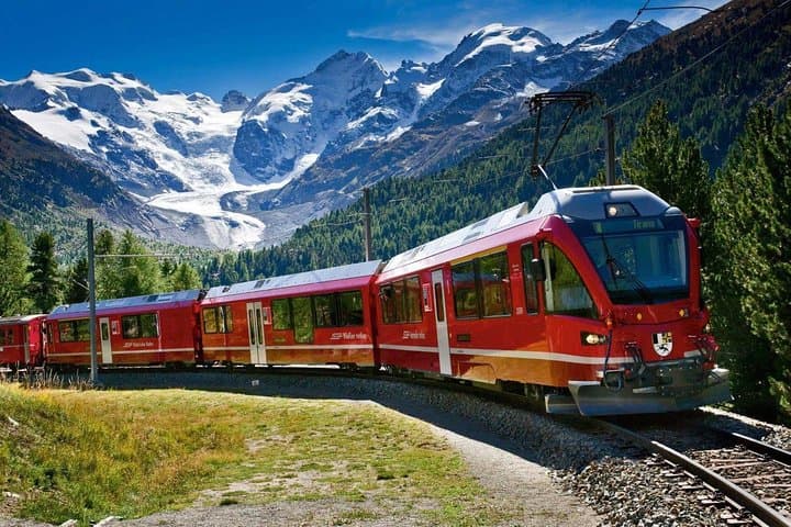 Bernina Red Train: St. Moritz Day Trip from Milan