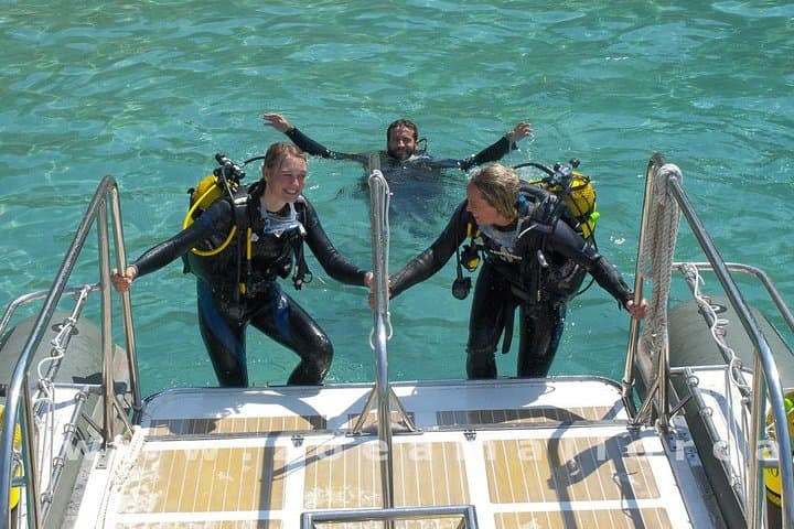 Beginner Scuba Diving in Santa Ponsa: Discover Mallorca's Clear Balearic Waters