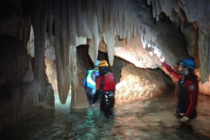 Swimming and Sea Caving in Cova des Coloms — Mallorca Cave Swim for Families photo 2