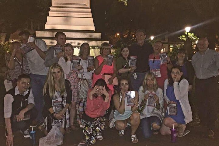 Savannah Hauntings Tour: 90-Minute Ghost Walk in Historic Wright Square