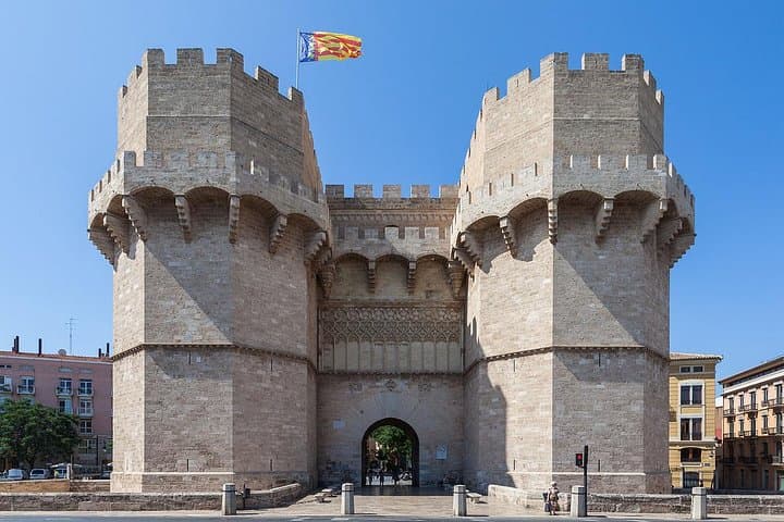Walking Medieval Valencia Tour: Explore Valencia's Old Town on a 2-Hour Guided Walk