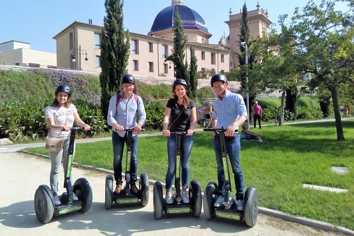 Segway Gardens Tour with Valencia Hop-On Hop-Off Bus Ticket photo 4
