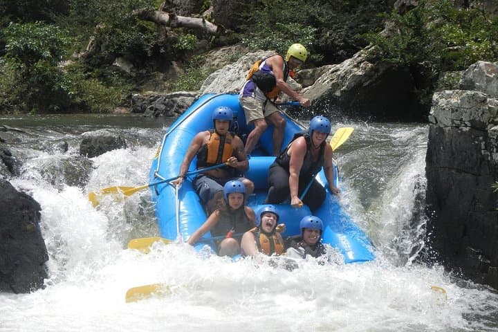 Full-Day Mamoni River Rafting from Panama City — Class III–IV Adventure photo 2