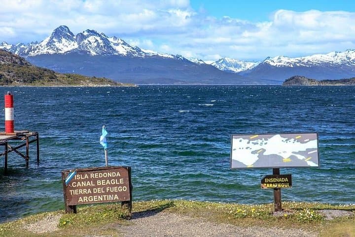 Beagle Channel Boat Navigation from Ushuaia — Sea Lions, Birds & Les Eclaireurs Lighthouse photo 1
