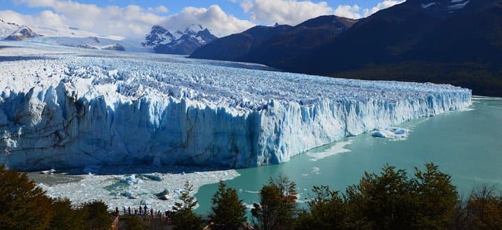 Perito Moreno Glacier Day Trip from El Calafate — Walkways, Calving & Wildlife photo 1