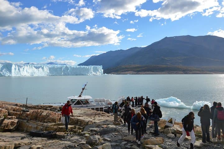 Perito Moreno Glacier Day Trip from El Calafate with Box Lunch photo 2