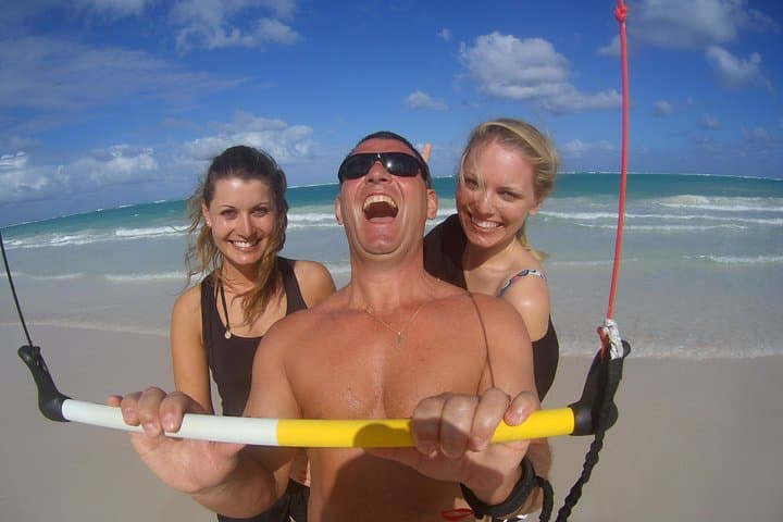 Kiteboarding Lessons in Punta Cana: 3-Day Beginner Course on Bávaro Beaches photo 2