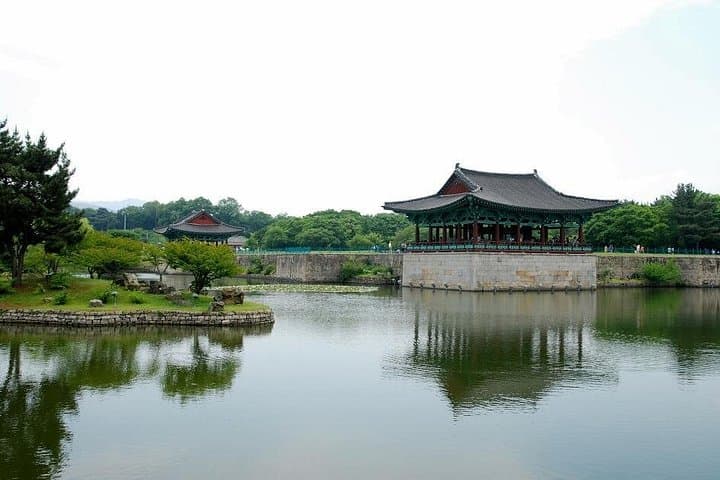 3-Day Busan to Gyeongju Tour: Skywalks, Temples & UNESCO Treasures photo 2