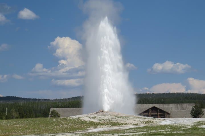 Explore Yellowstone National Park’s Lower Loop: Full-Day Guided Tour from West Yellowstone photo 4