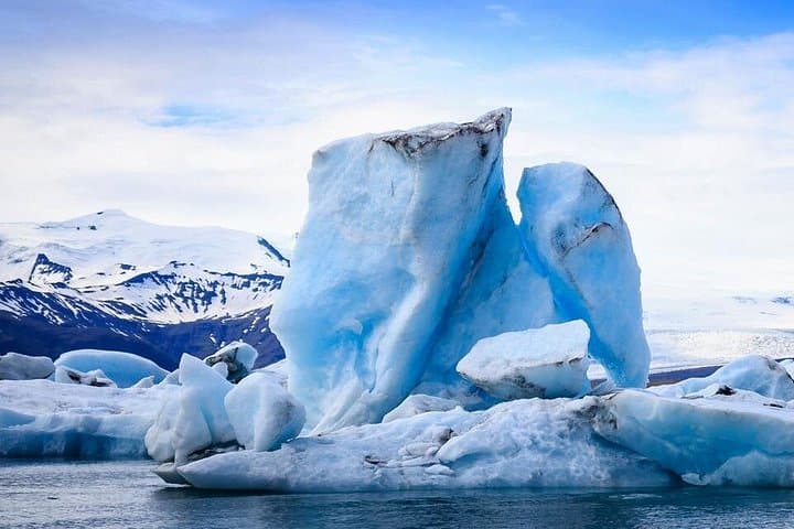 Jökulsárlón in Two Days: Glacier Lagoon & South Coast Private Tour from Reykjavik