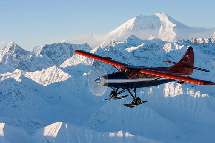 Grand Denali Flightseeing Tour from Talkeetna — Glacier Landing & Alaska Range Views