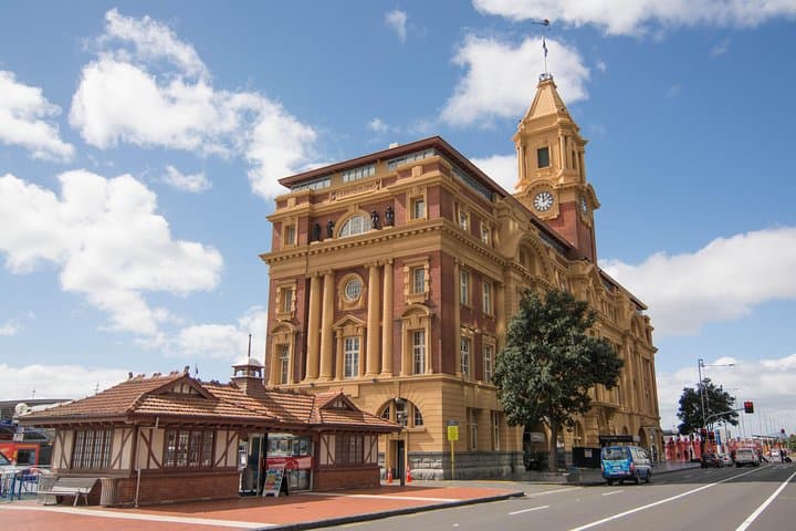 Auckland City Morning Discovery: Small-Group Tour to Devonport, Mt Victoria & Westhaven Marina photo 2